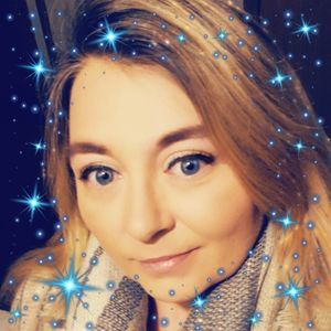 Meet your Posher, Holly